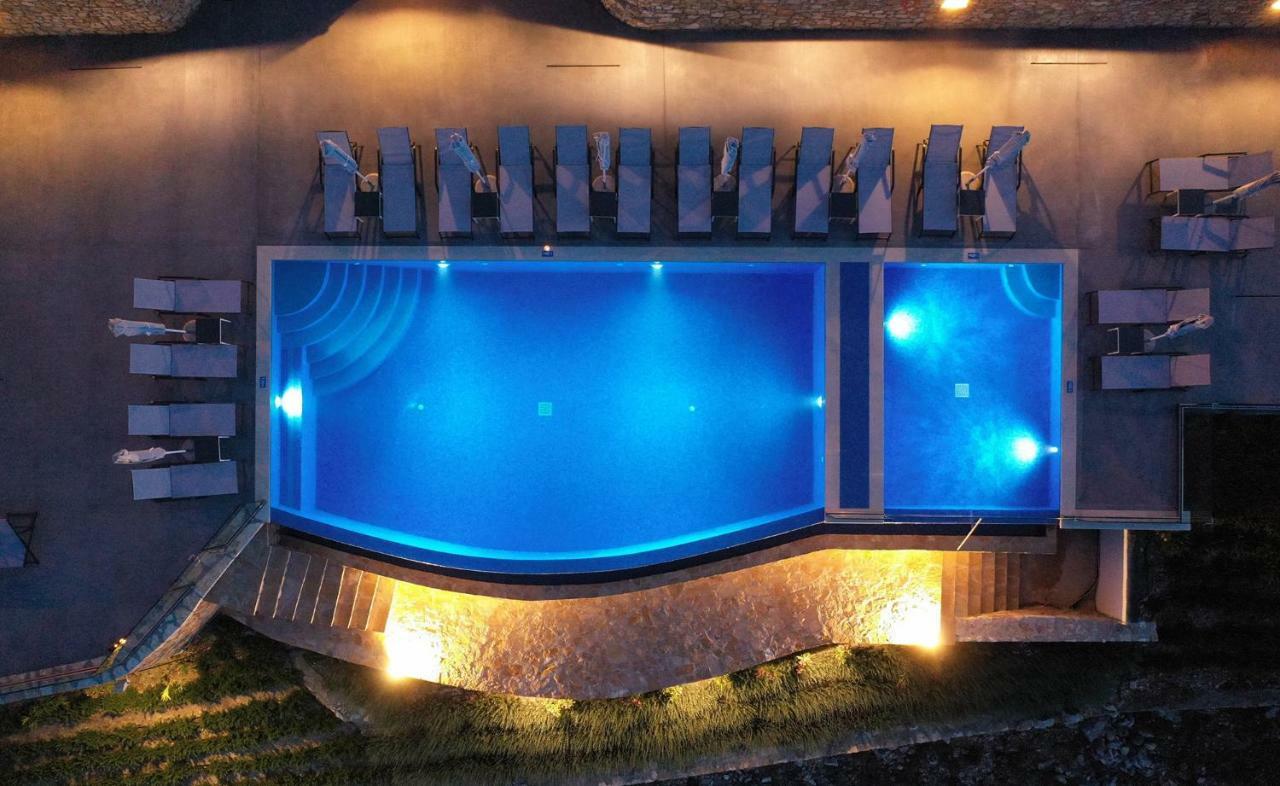 Blue Bay Apartments Sívota Esterno foto